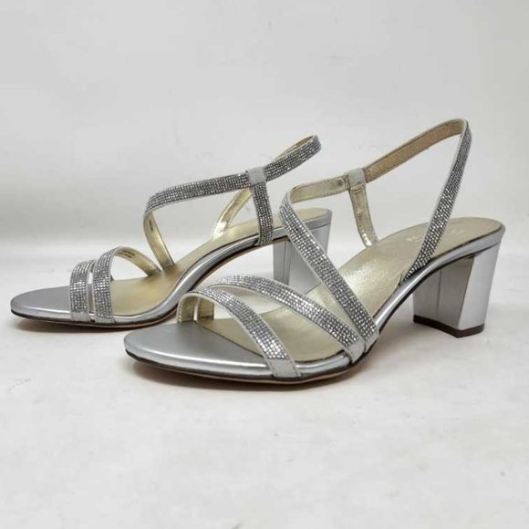 New women's 8.5W Naturalizer Vanessa2 silver strappy sandals heels 8.5 Wide - Picture 7 of 10